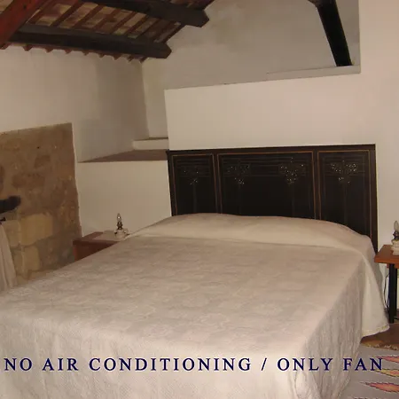 Hotel Baglio Santacroce 3*
