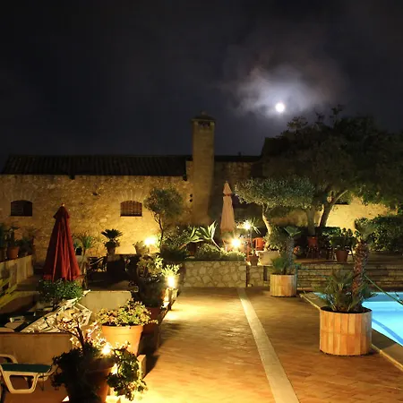 Baglio Santacroce Hotel
