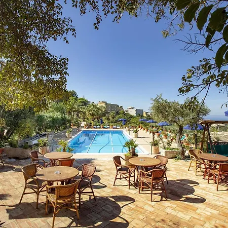 Baglio Santacroce Hotell 3*