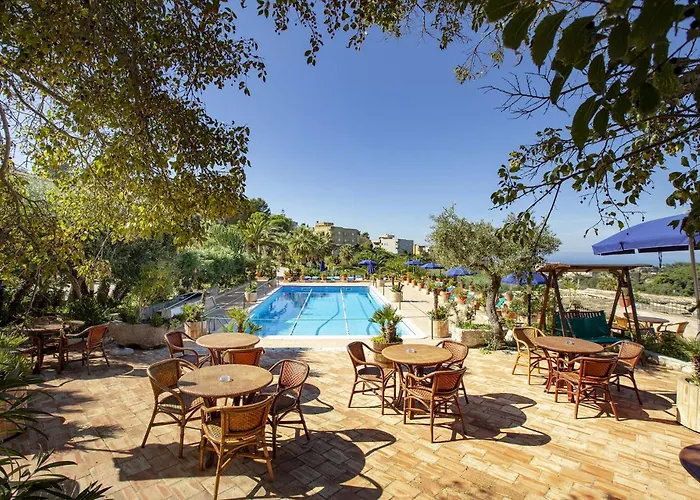 Baglio Santacroce Hotel 3*